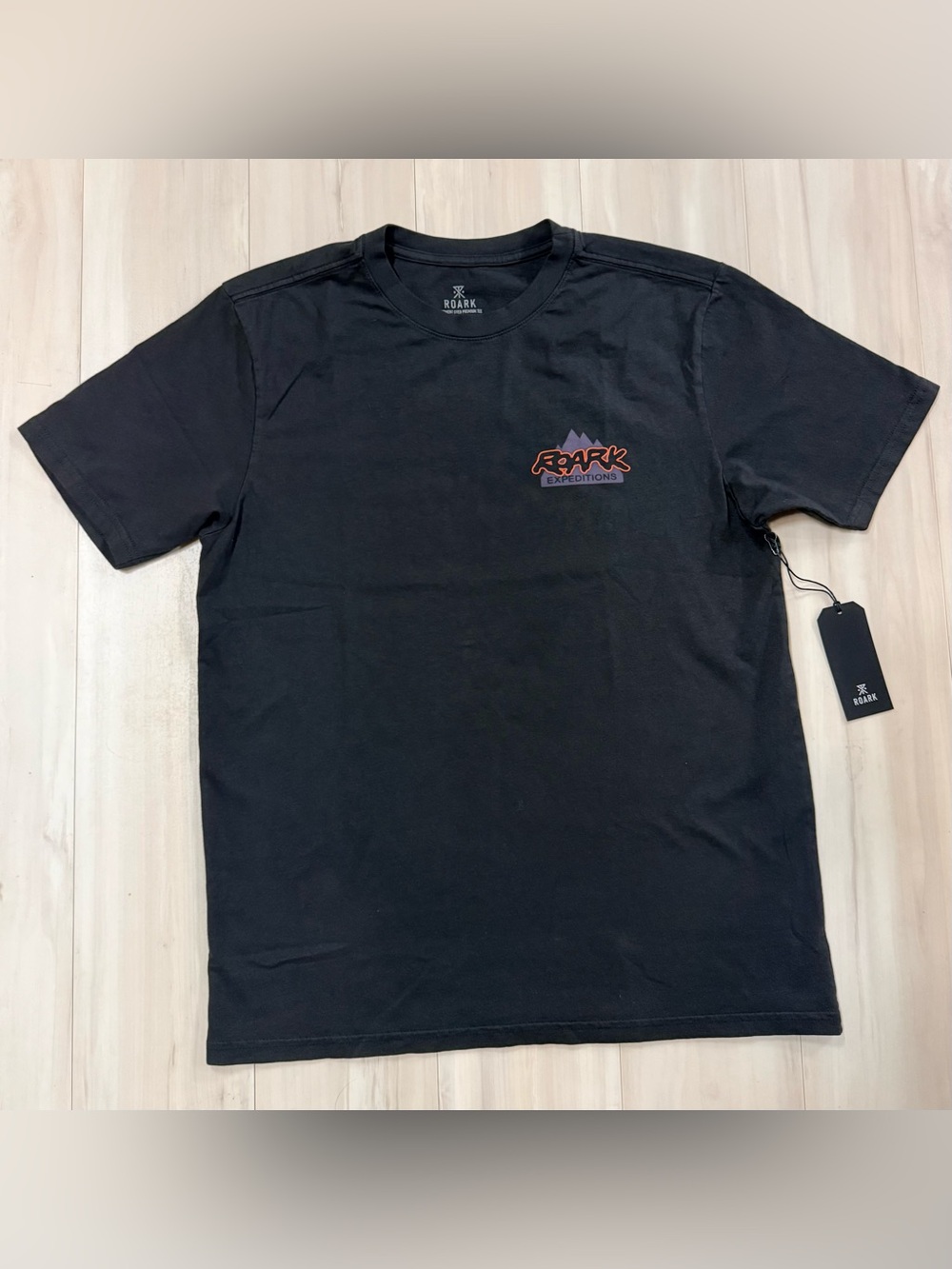 Roark Expeditions Black Tee - men’s Medium